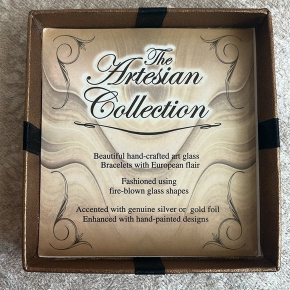 Brand New The Artesian Collection Handcrafted Art Glass Bracelet Beaded European - Picture 5 of 14